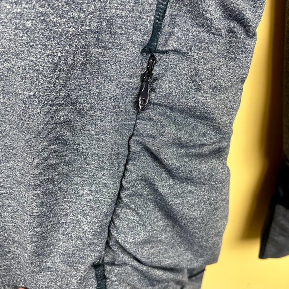 Lululemon Kriss Cross 1/2 Heathered Blue Gray Half-zip workout Sweatshirt 6 - Picture 8 of 12